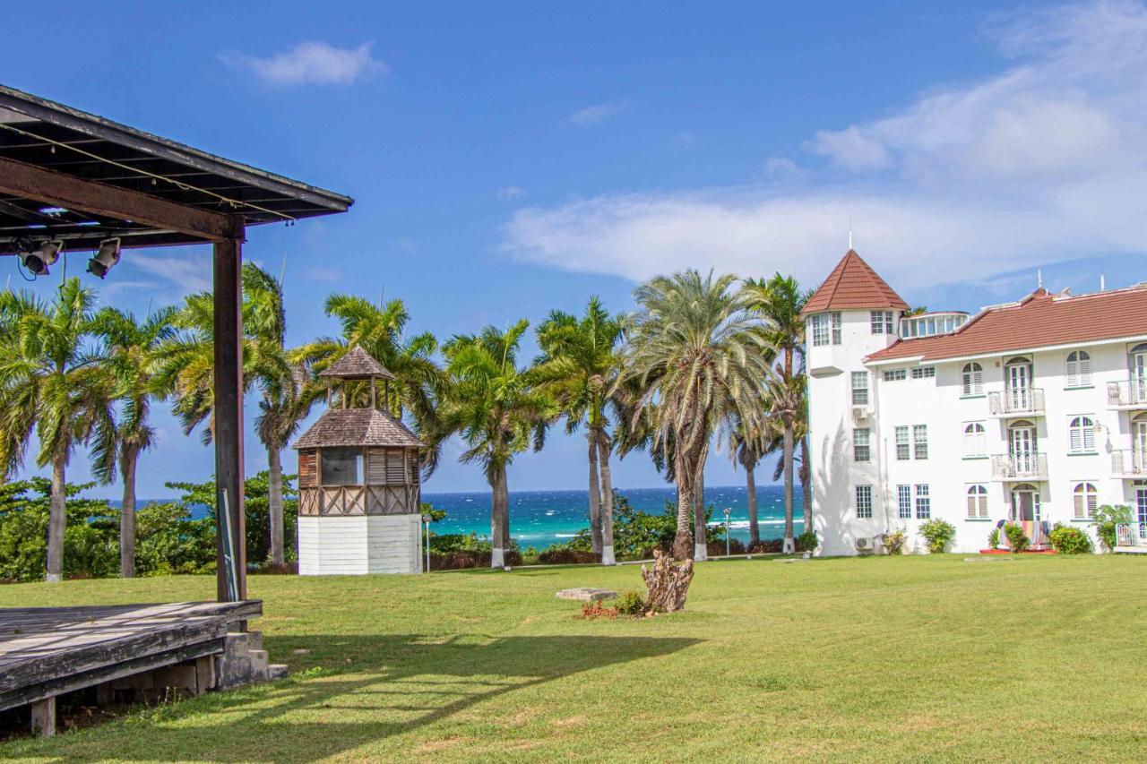 Beach Dreams At Seacastles Apartment Montego Bay Exterior photo