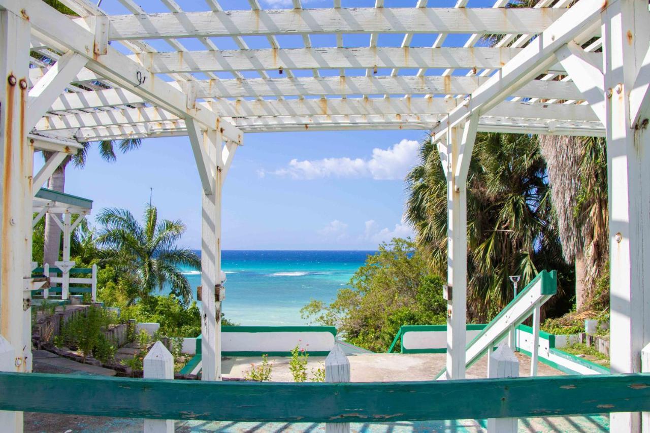 Beach Dreams At Seacastles Apartment Montego Bay Exterior photo